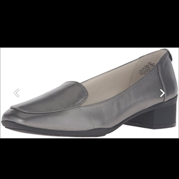 NIB $90R Anne Klein Daneen Leather Loafer 8.5 Pewter 1-1/2” Heel Rubber Sole - Picture 3 of 10